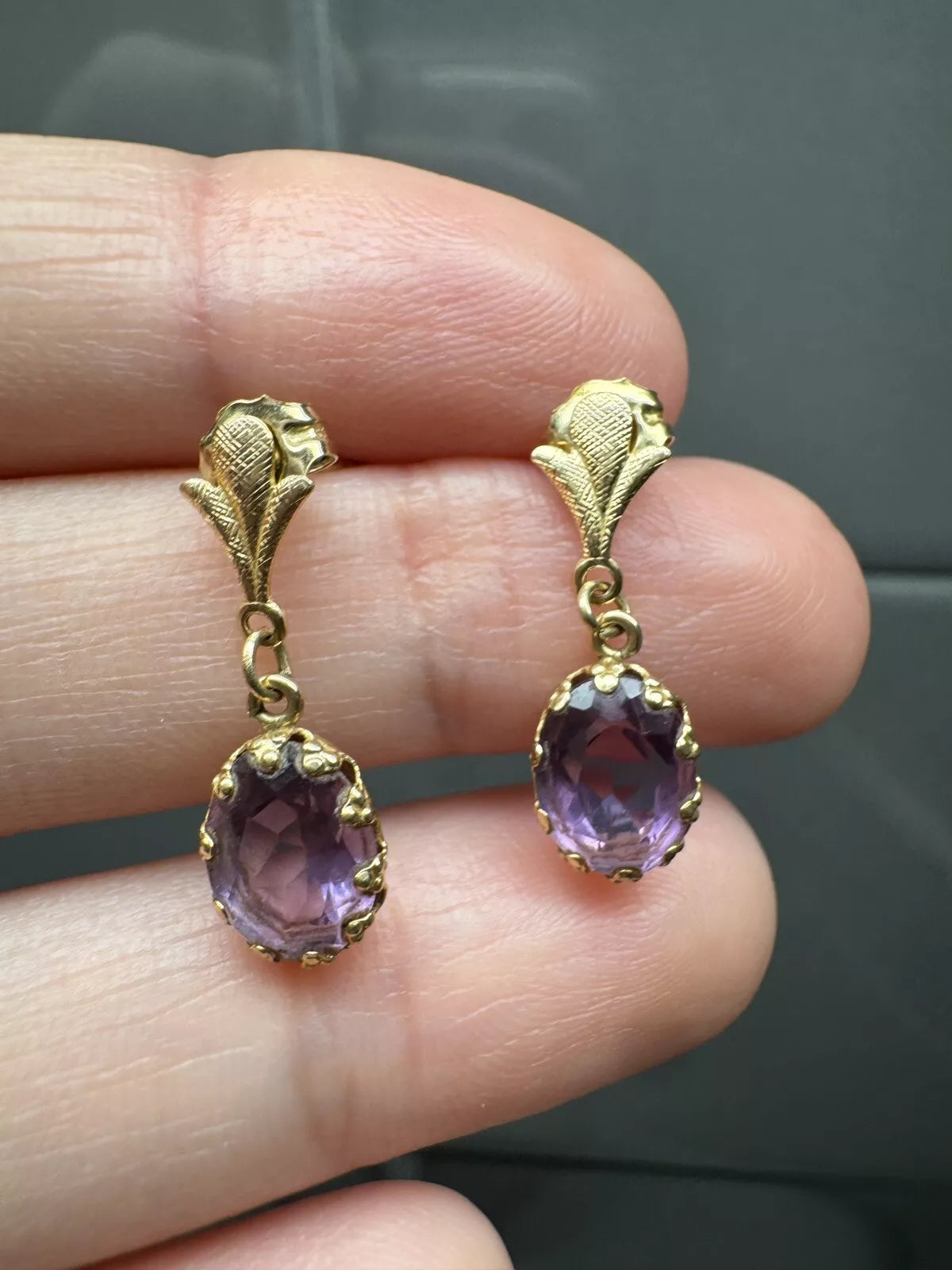 Vintage 14K Yellow Gold Oval Amethyst Pierced Post Dangle Earrings